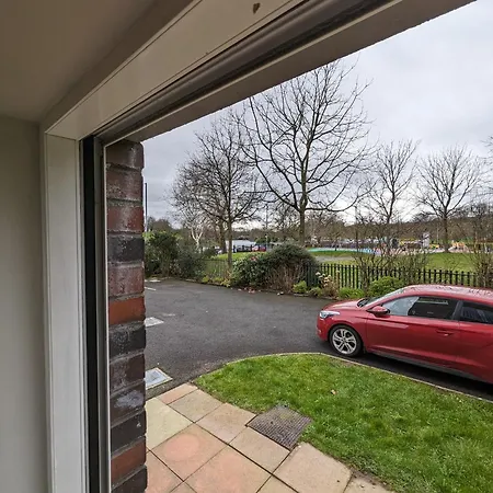 Stunning Riverside Apartment Belfast Exterior photo